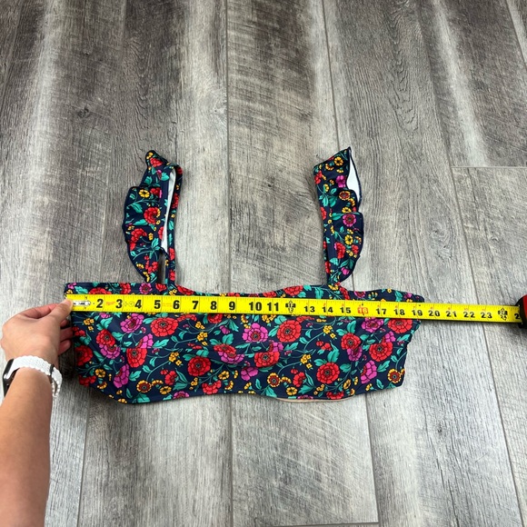 Summersalt‎ Ruffle Oasis Bikini Top - Picture 13 of 13